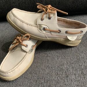 Sperry cream topsiders. Womens 7.5